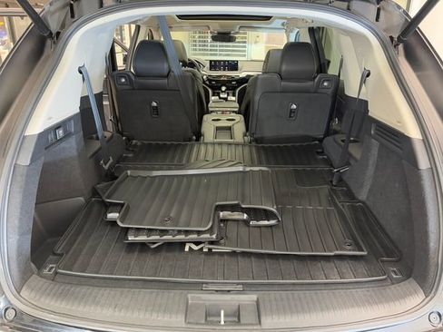 Certified 2024 Acura MDX SH-AWD w/ Technology Package image 25