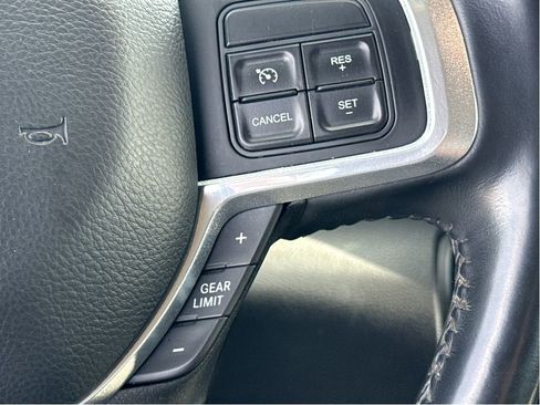 Used 2022 RAM 3500 Laramie AWD/4WD image 16