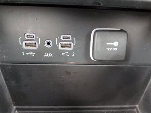 Used 2023 Jeep Grand Cherokee L Laredo image 30