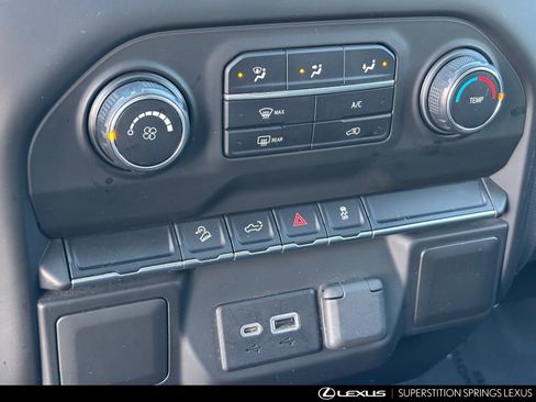 Used 2021 Chevrolet Silverado 1500 Custom Trail Boss image 23