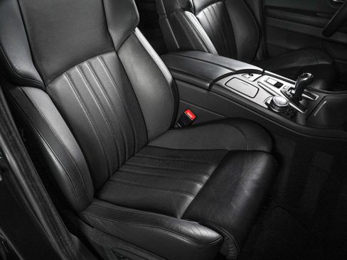 Used 2014 BMW M5 RWD image 74