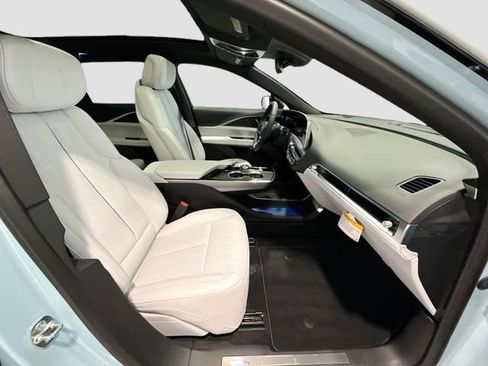 New 2025 Cadillac Lyriq Sport AWD/4WD image 25
