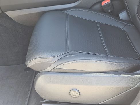 Certified 2026 Mercedes-Benz GLC 300 4MATIC image 23