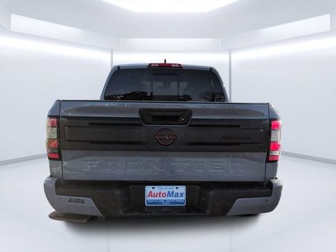 Used 2025 Nissan Frontier PRO-4X w/ Interior Protection Package AWD/4WD image 4