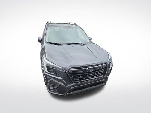 Used 2023 Subaru Forester Limited AWD/4WD image 4