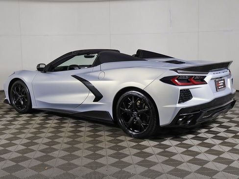 Used 2021 Chevrolet Corvette Stingray Premium Conv w/ Z51 Performance Package RWD image 10