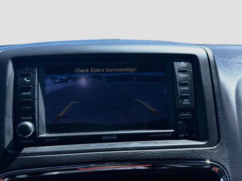 Used 2020 Dodge Grand Caravan GT FWD image 23