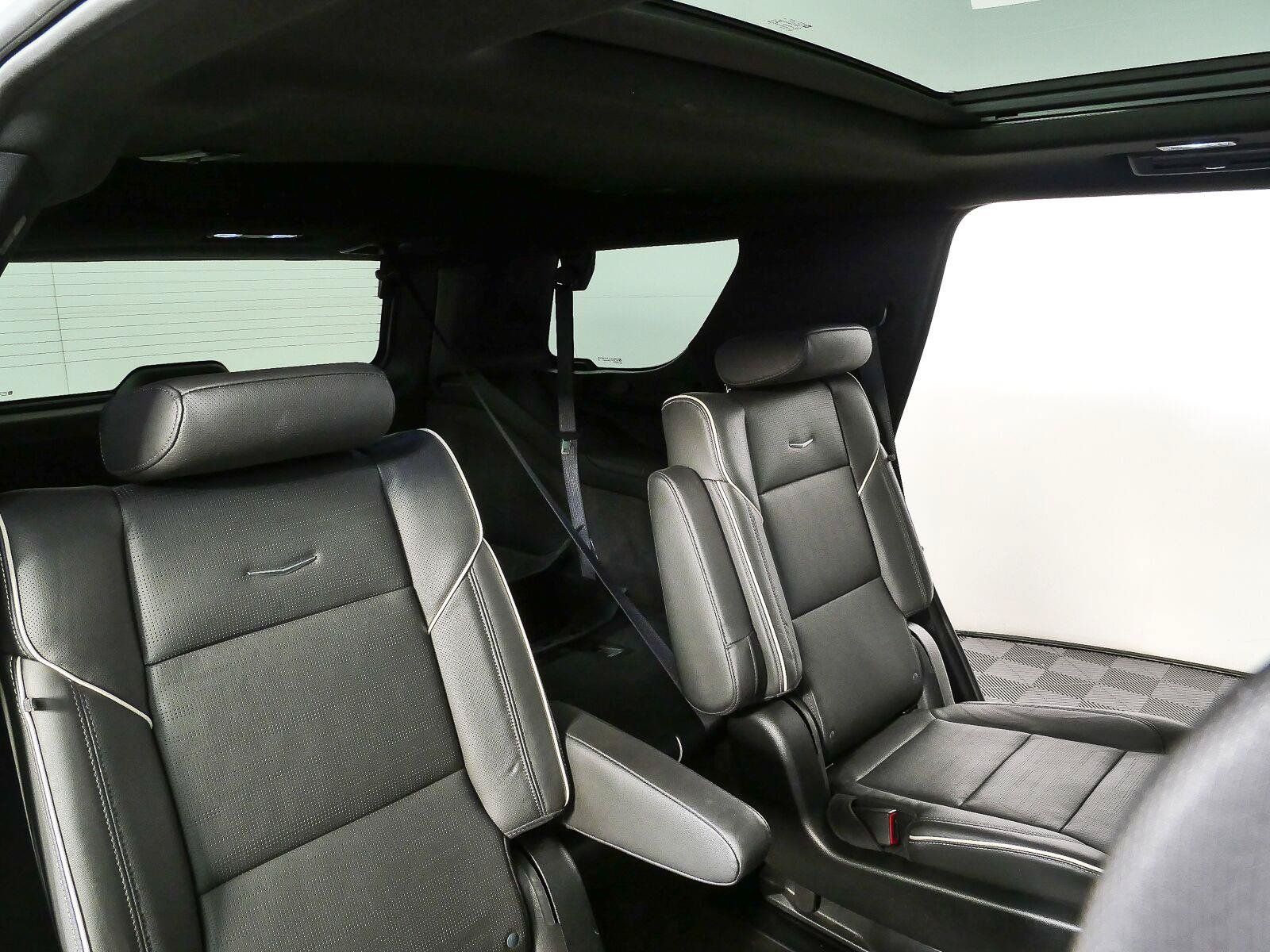 Used 2023 Cadillac Escalade Sport w/ Touring Package AWD/4WD image 23