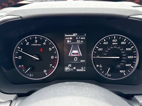 Used 2024 Subaru Crosstrek 2.5i Limited AWD/4WD image 17