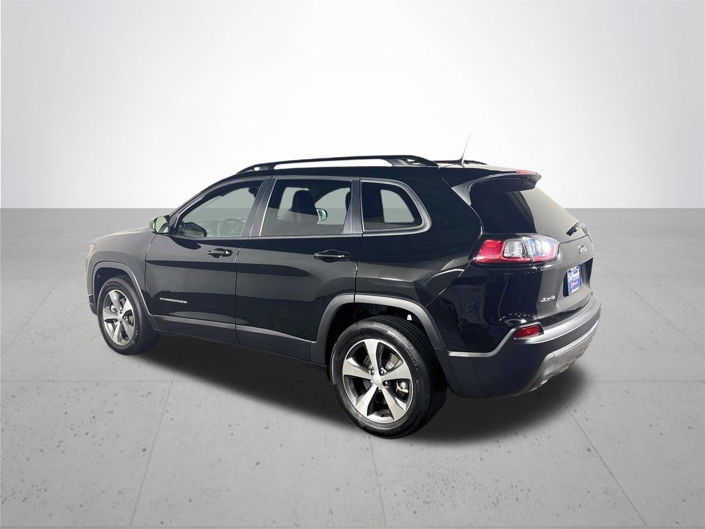 Used 2022 Jeep Cherokee Limited w/ Mopar Interior Package AWD/4WD image 8