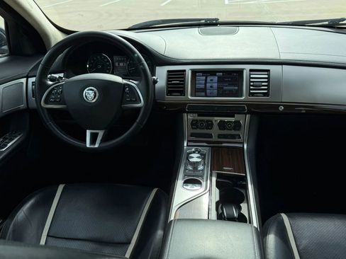Used 2012 Jaguar XF Portfolio RWD image 12