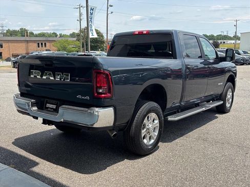Used 2026 RAM 2500 Big Horn AWD/4WD image 26