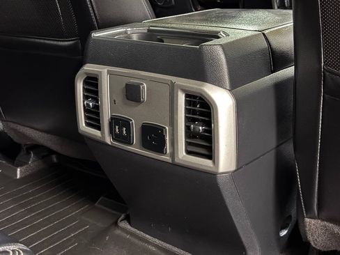 Used 2019 Ford F250 Lariat w/ Lariat Ultimate Package AWD/4WD image 45