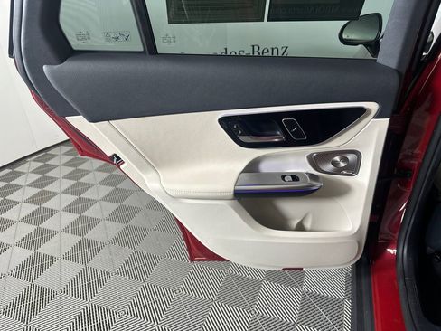 Certified 2026 Mercedes-Benz GLC 300 image 24