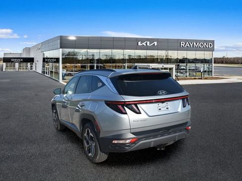 Used 2024 Hyundai Tucson Limited AWD/4WD image 5