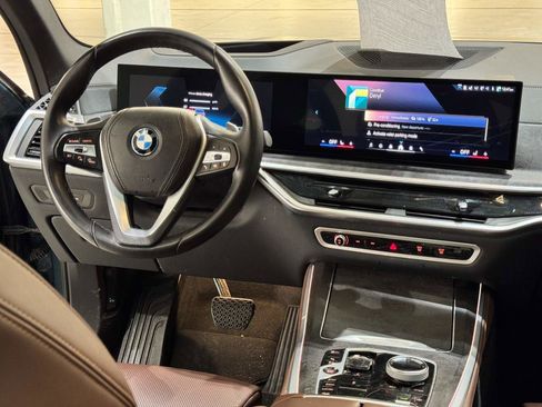 Certified 2024 BMW X5 xDrive50e w/ Executive Package AWD/4WD image 14