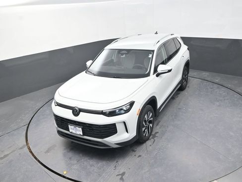New 2026 Volkswagen Tiguan S AWD/4WD image 15