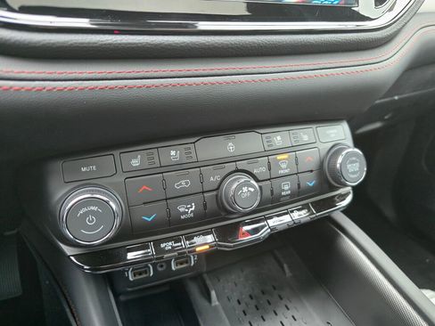 New 2026 Dodge Durango GT image 36