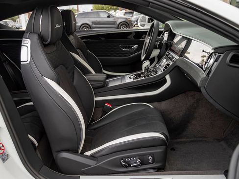 Used 2025 Bentley Continental GT Speed AWD/4WD image 2