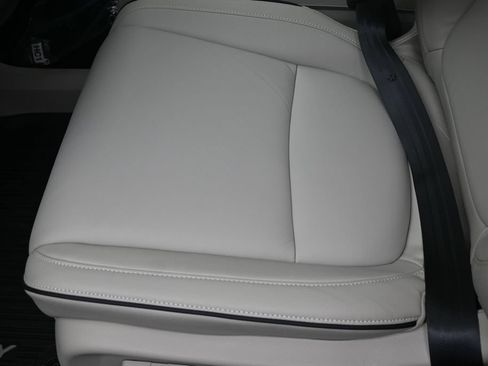 Used 2026 Honda Odyssey Touring image 13