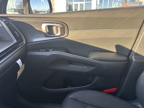 New 2026 Kia Sorento S image 25