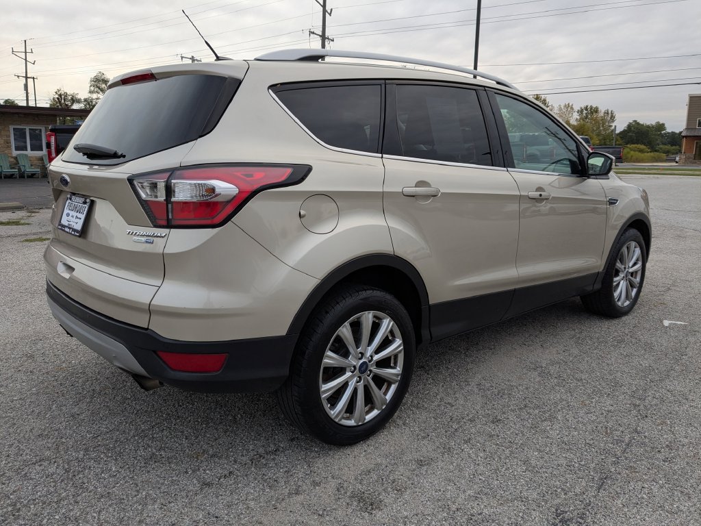 Used 2017 Ford Escape Titanium AWD/4WD image 5