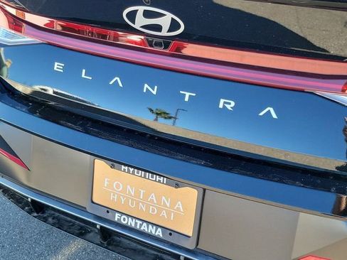 New 2026 Hyundai Elantra SEL Sport Premium image 23