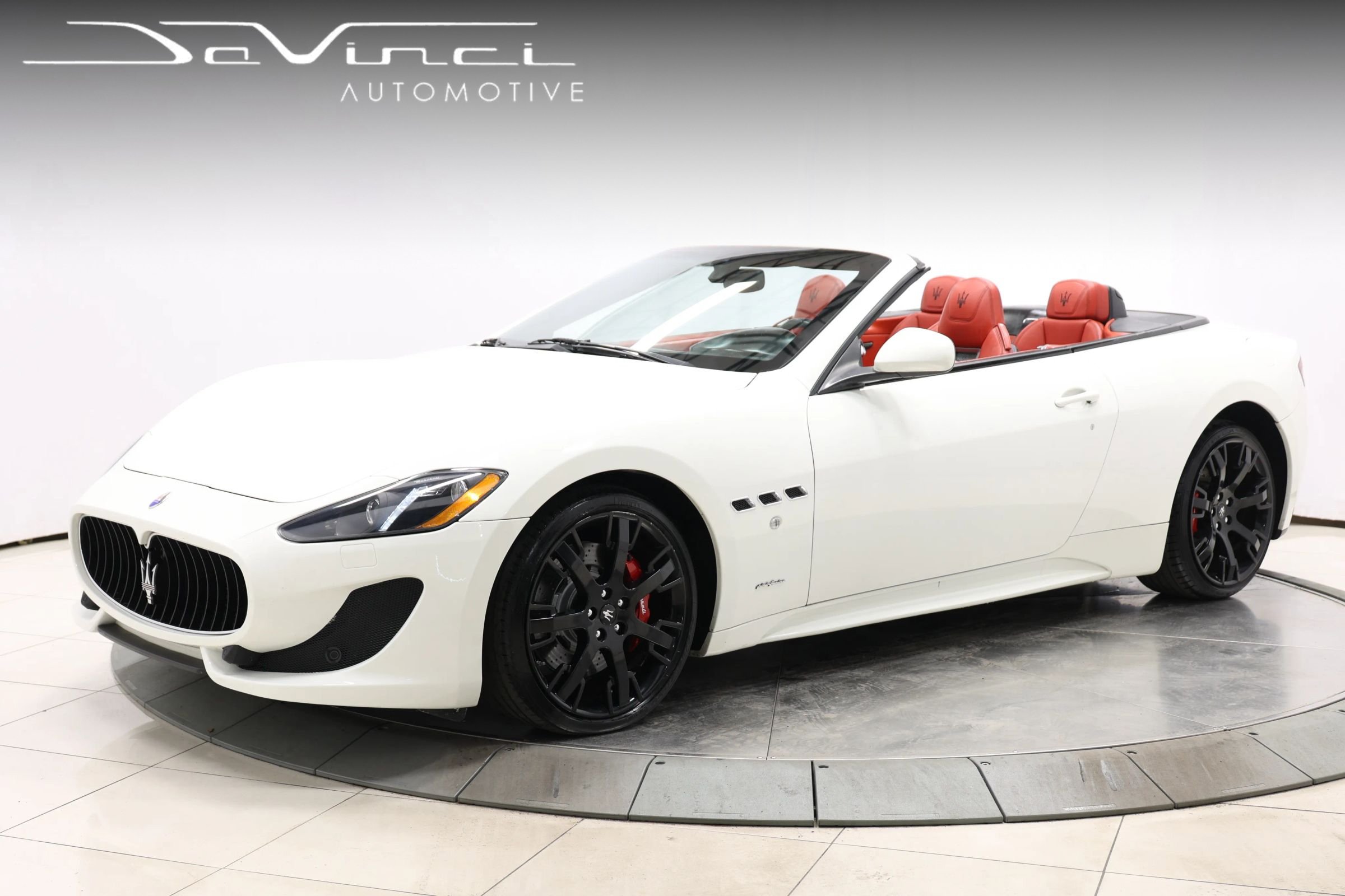 Used 2015 Maserati GranTurismo Sport RWD image 1
