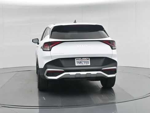 Used 2024 Kia Sportage EX image 32