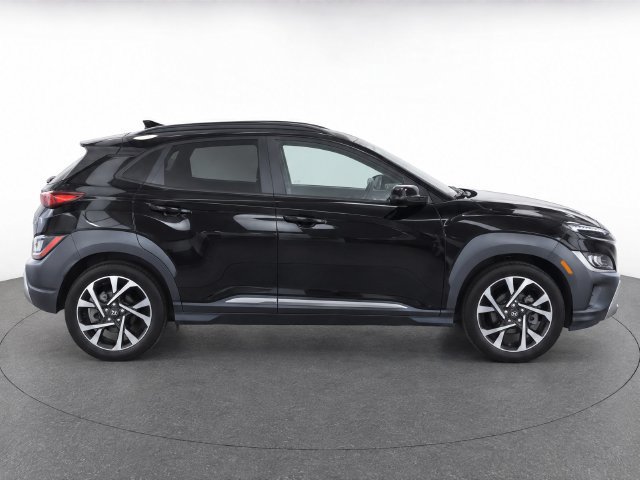 Used 2022 Hyundai Kona Limited AWD/4WD image 8