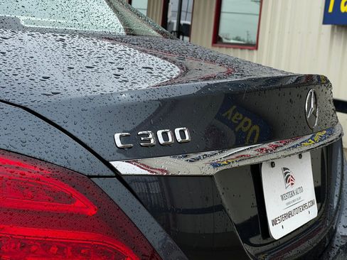 Used 2015 Mercedes-Benz C 300 4MATIC Sedan w/ Multimedia Package image 7