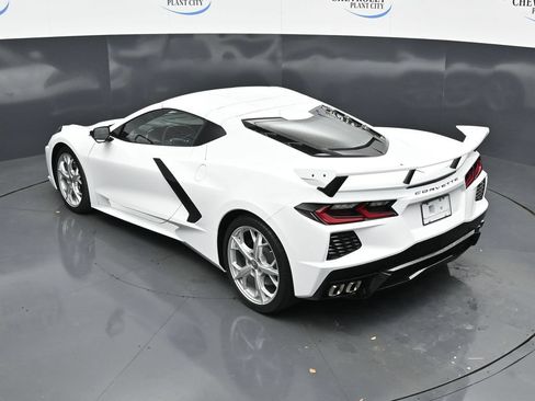 Used 2020 Chevrolet Corvette Stingray Coupe w/ 1LT RWD image 22