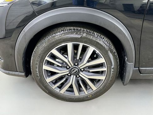 Used 2024 Nissan Kicks SV image 8