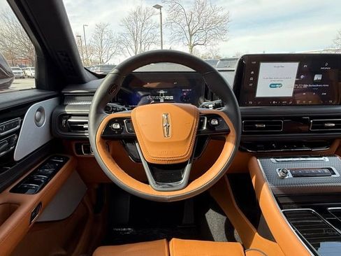 New 2025 Lincoln Aviator Black Label image 6