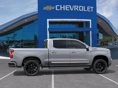 New 2026 Chevrolet Silverado 1500 High Country AWD/4WD image 29