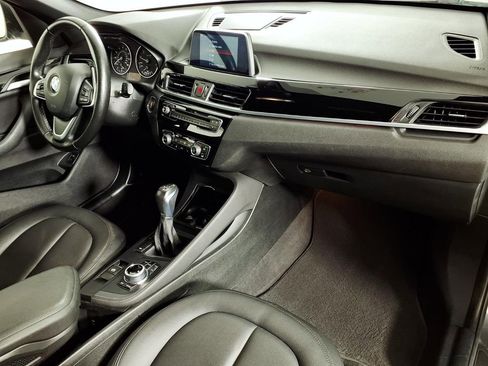 Used 2018 BMW X1 xDrive28i image 12