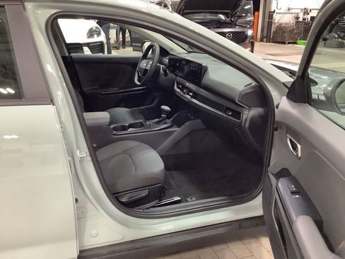 Certified 2025 Kia K4 LXS image 15