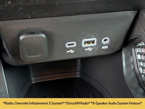 Used 2023 Chevrolet TrailBlazer RS w/ Convenience Package image 9