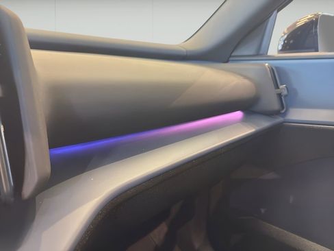 New 2026 Volvo EX30 Ultra w/ Protection Package image 21