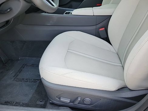 Used 2025 Hyundai Sonata SEL FWD image 8