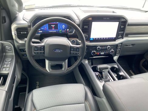 Used 2025 Ford F150 Lariat w/ Equipment Group 501A Mid image 15