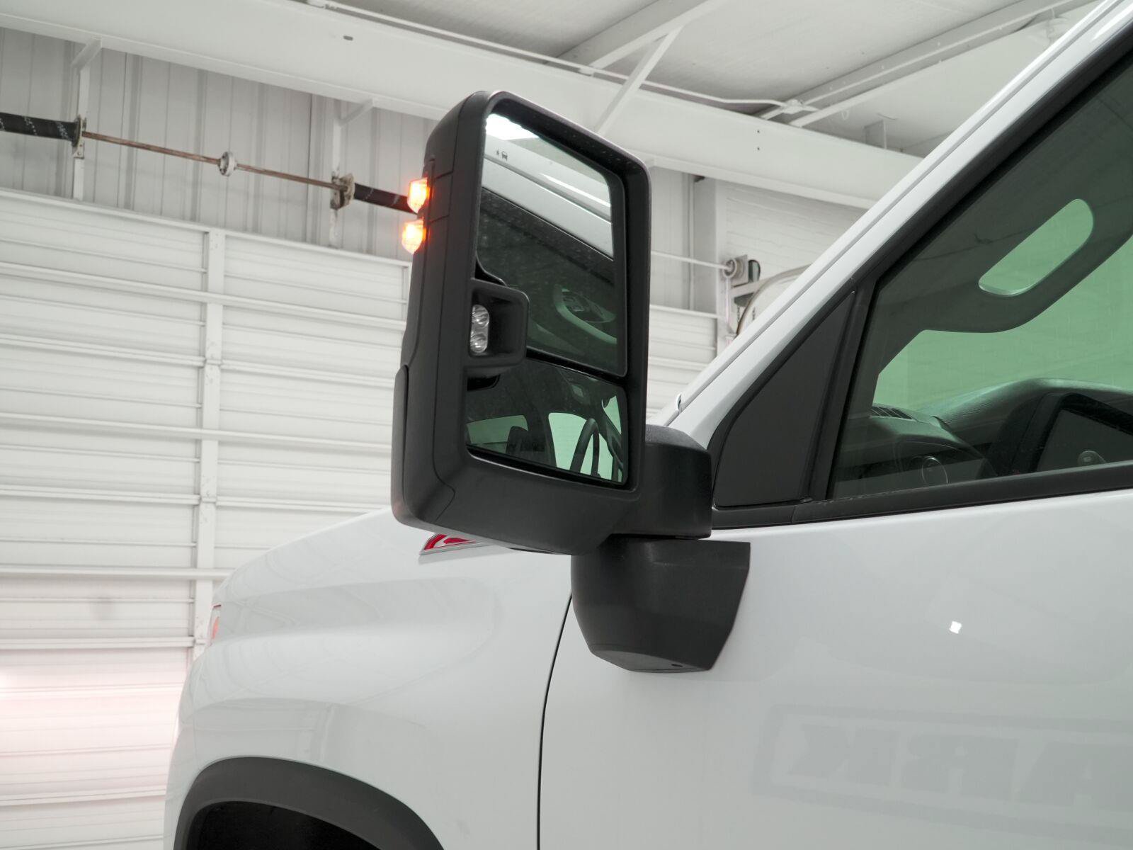 New 2026 Chevrolet Silverado 2500 Custom w/ Custom Value Package AWD/4WD image 17