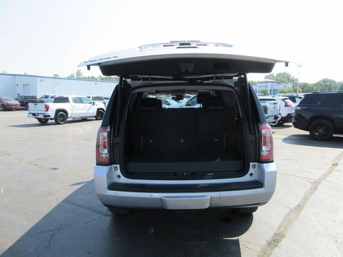 Certified 2020 GMC Yukon SLT AWD/4WD image 9