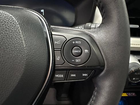 Used 2025 Toyota RAV4 Limited w/ Advanced Technology Package AWD/4WD image 24