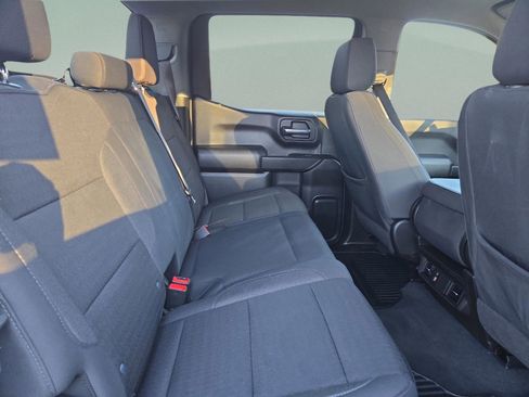 Used 2024 Chevrolet Silverado 1500 Custom image 11