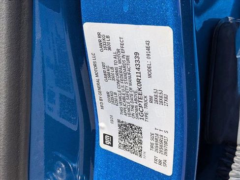 Used 2024 Chevrolet Colorado Trail Boss w/ Advanced Trailering Package image 24