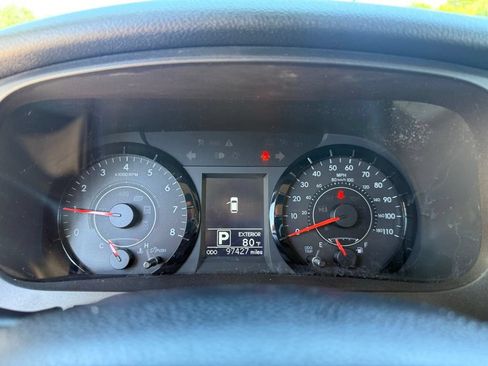 Used 2017 Toyota Sienna LE w/ Protection Package AWD/4WD image 13