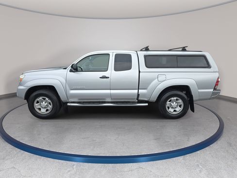 Used 2013 Toyota Tacoma 4x4 Access Cab w/ SR5 Pkg image 8