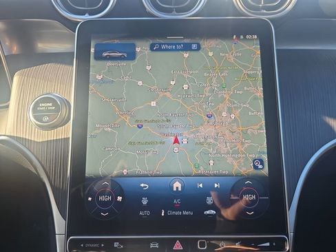 New 2026 Mercedes-Benz GLC 300 4MATIC image 19