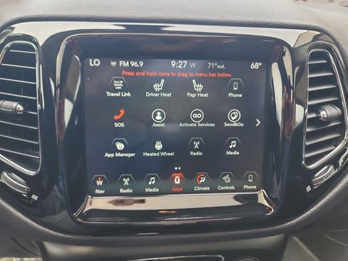 Used 2018 Jeep Compass Limited w/ Navigation Group AWD/4WD image 28